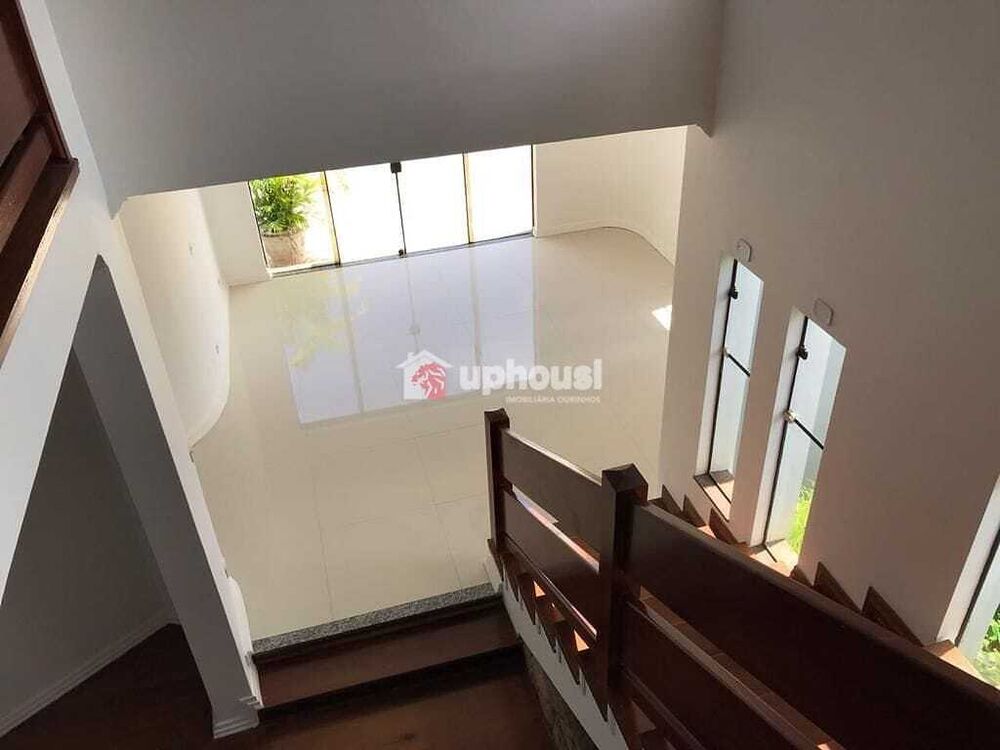 Casa, 4 quartos, 380 m² - Foto 2