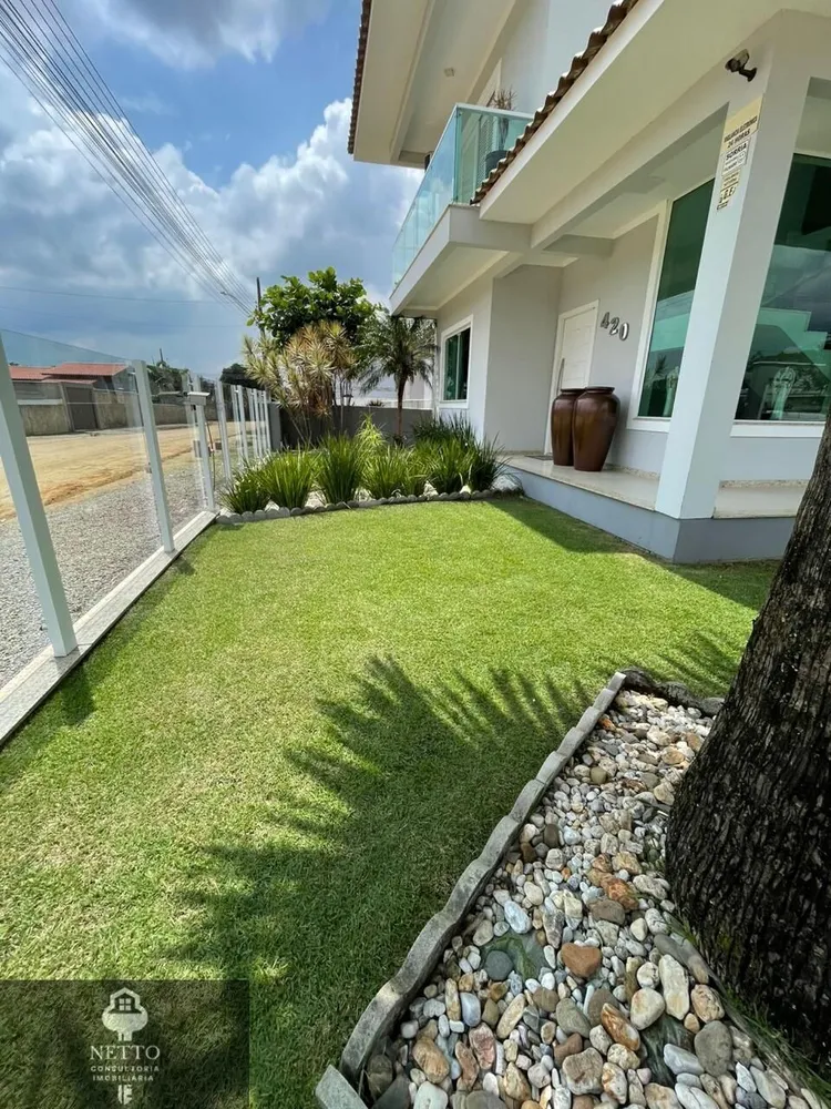 Casa, 3 quartos, 200 m² - Foto 1
