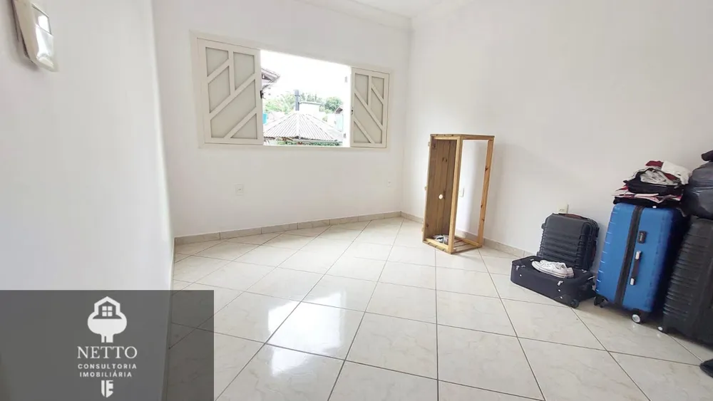 Casa, 3 quartos, 207 m² - Foto 9