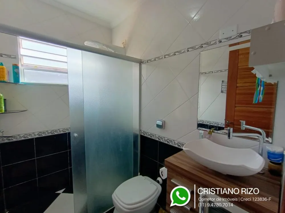 Casa, 3 quartos, 240 m² - Foto 2