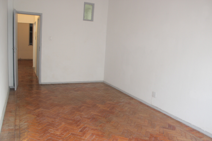 Apartamento à venda com 1 quarto, 41m² - Foto 5