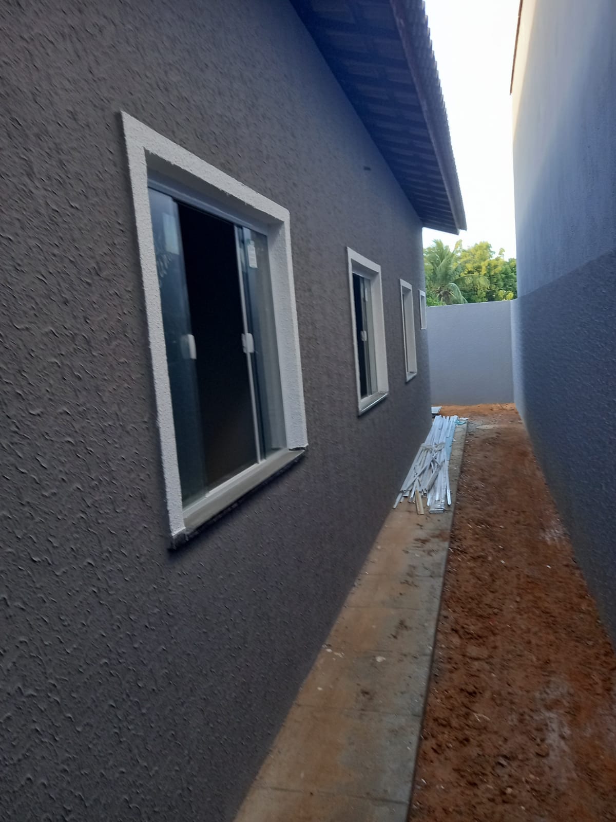 Casa à venda com 2 quartos, 80m² - Foto 4