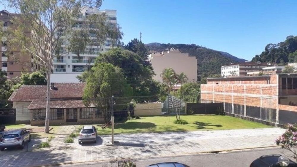 Casa à venda com 2 quartos, 60m² - Foto 3