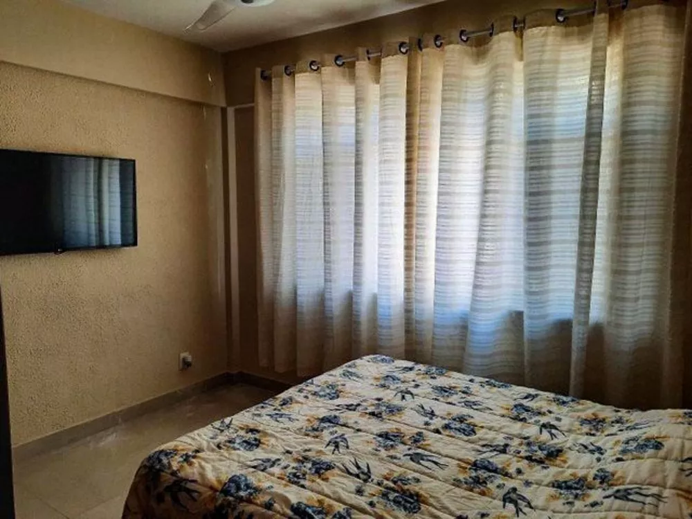 Apartamento à venda com 1 quarto, 38m² - Foto 2