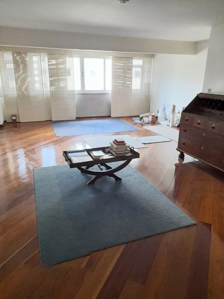 Apartamento à venda com 3 quartos, 170m² - Foto 2