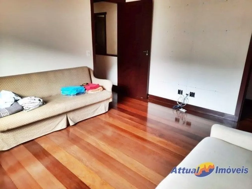 Casa à venda com 4 quartos, 1200m² - Foto 6