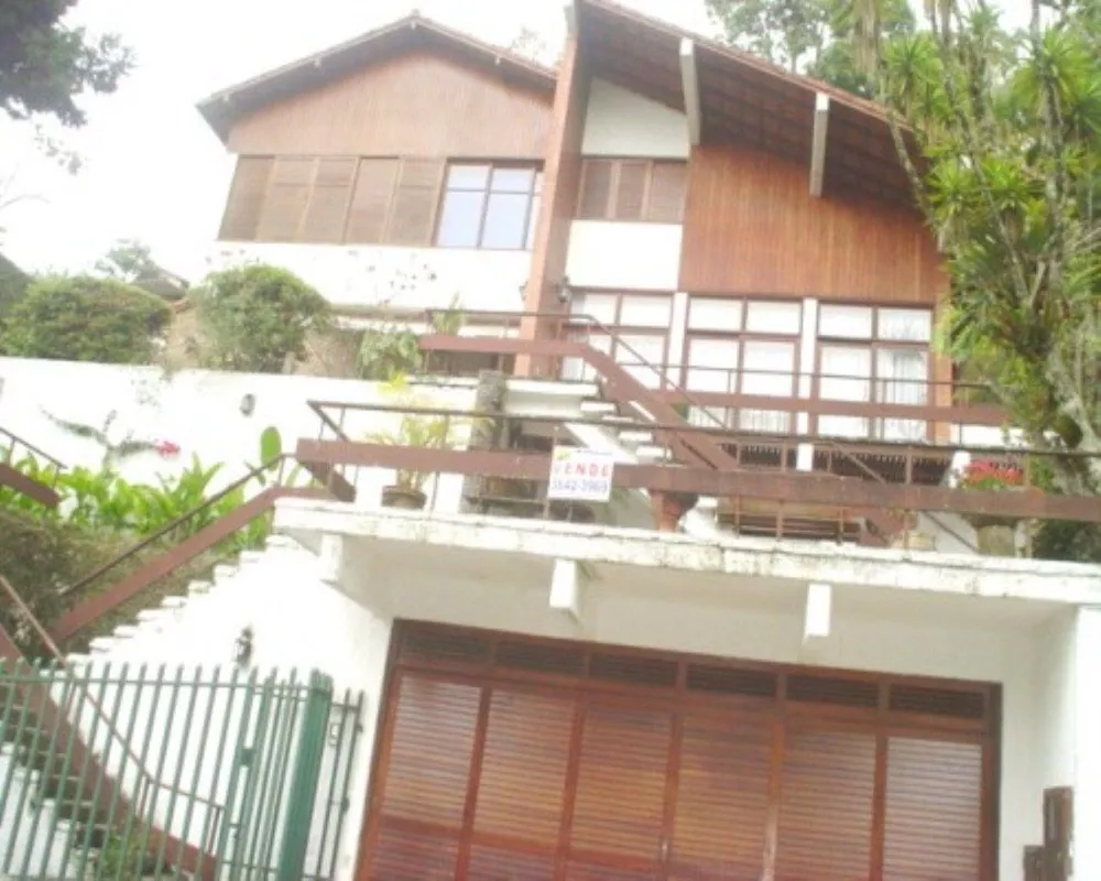 Casa à venda com 3 quartos, 2000m² - Foto 1