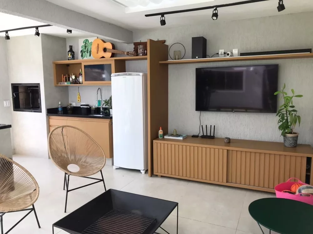 Casa à venda com 5 quartos, 340m² - Foto 4