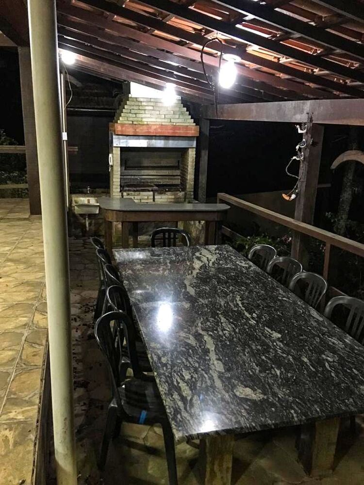 Casa à venda com 7 quartos, 3000m² - Foto 4