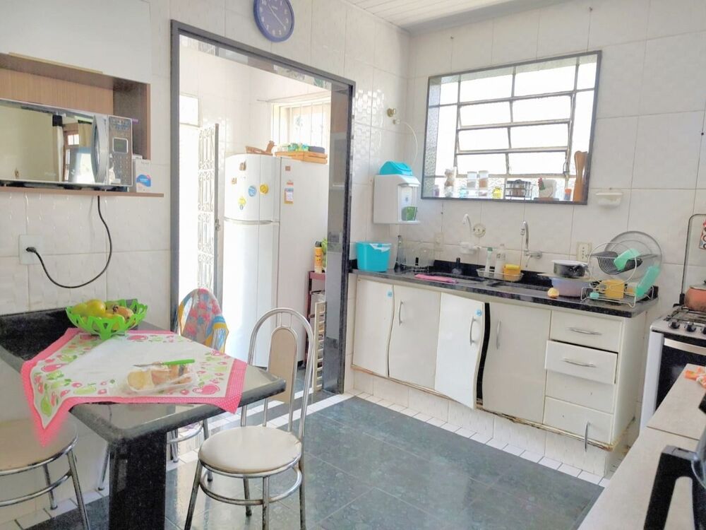 Casa, 4 quartos - Foto 1