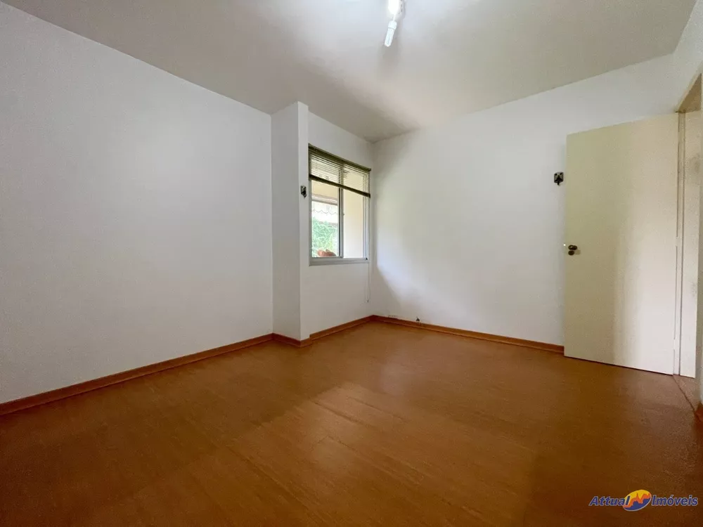 Apartamento à venda com 2 quartos, 68m² - Foto 1