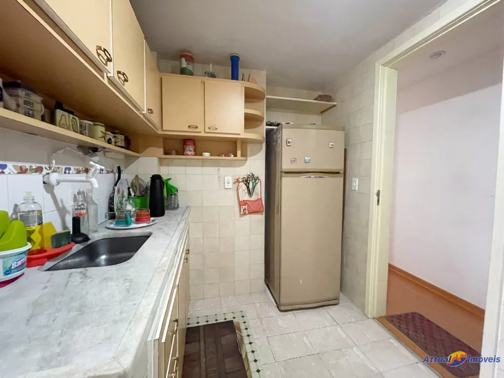 Apartamento à venda com 2 quartos, 68m² - Foto 8