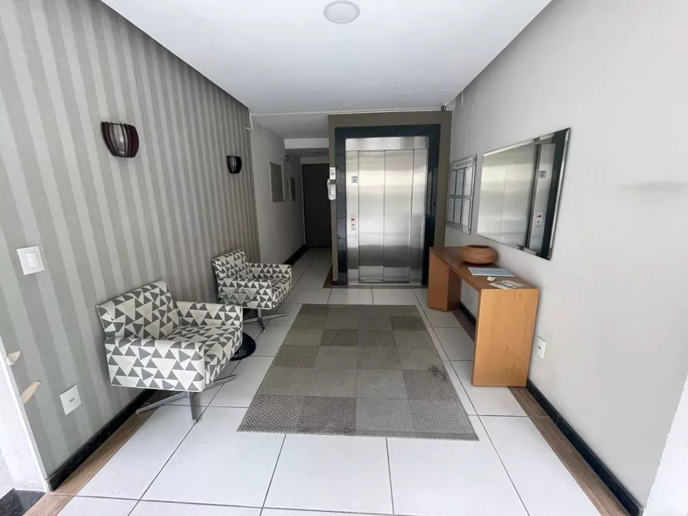 Apartamento à venda com 2 quartos, 67m² - Foto 8