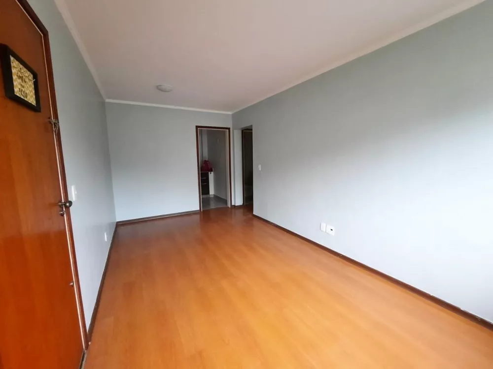 Apartamento à venda com 2 quartos, 62m² - Foto 1