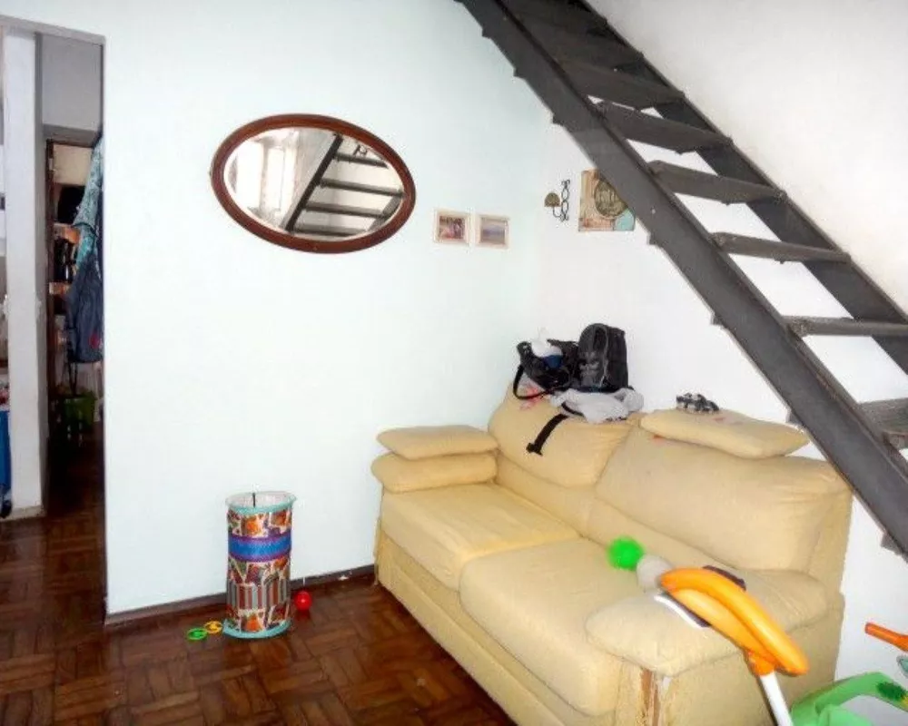 Casa à venda com 3 quartos, 100m² - Foto 2