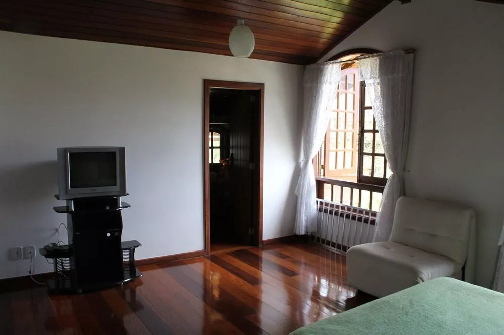 Casa, 6 quartos - Foto 1