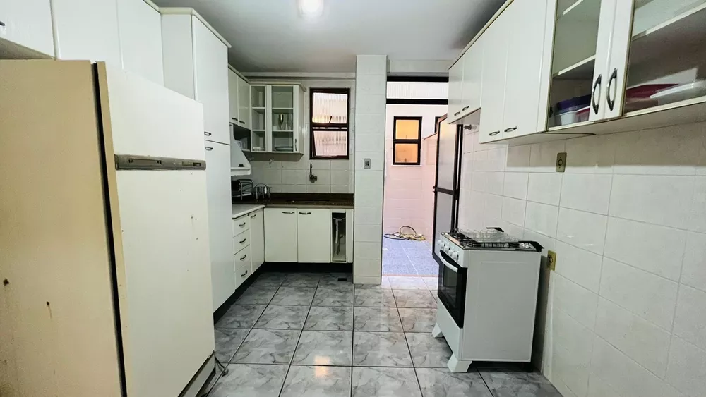 Apartamento, 3 quartos, 128 m² - Foto 2