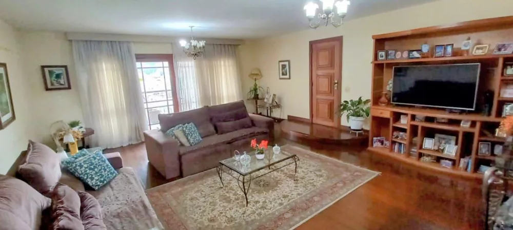 Apartamento, 3 quartos, 187 m² - Foto 1