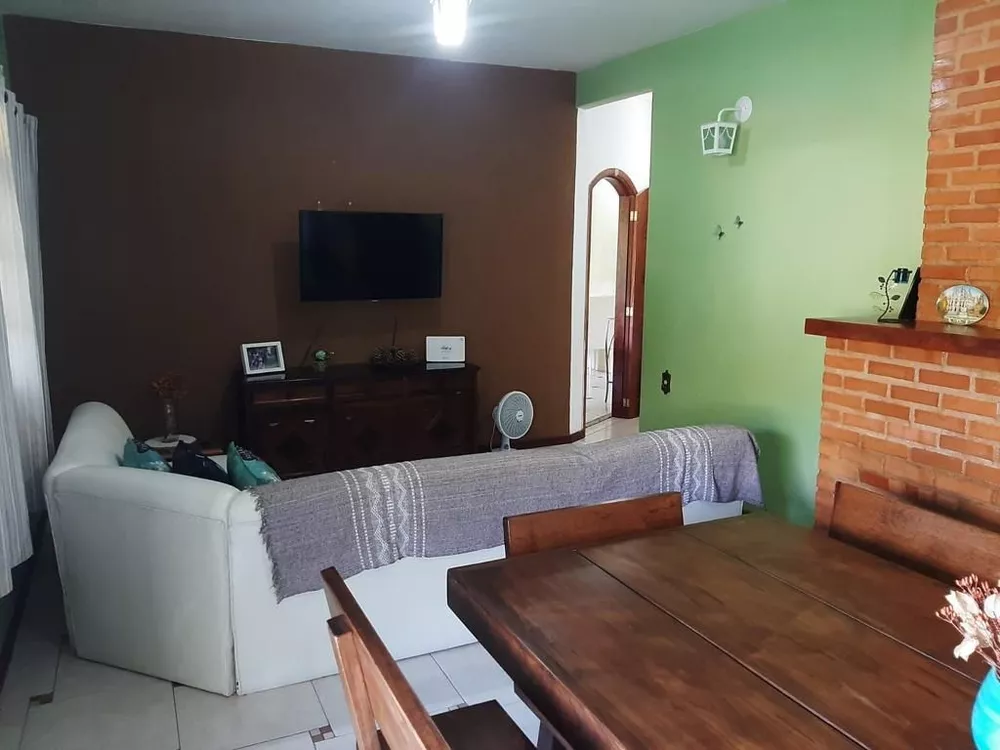 Casa à venda com 3 quartos, 640m² - Foto 4