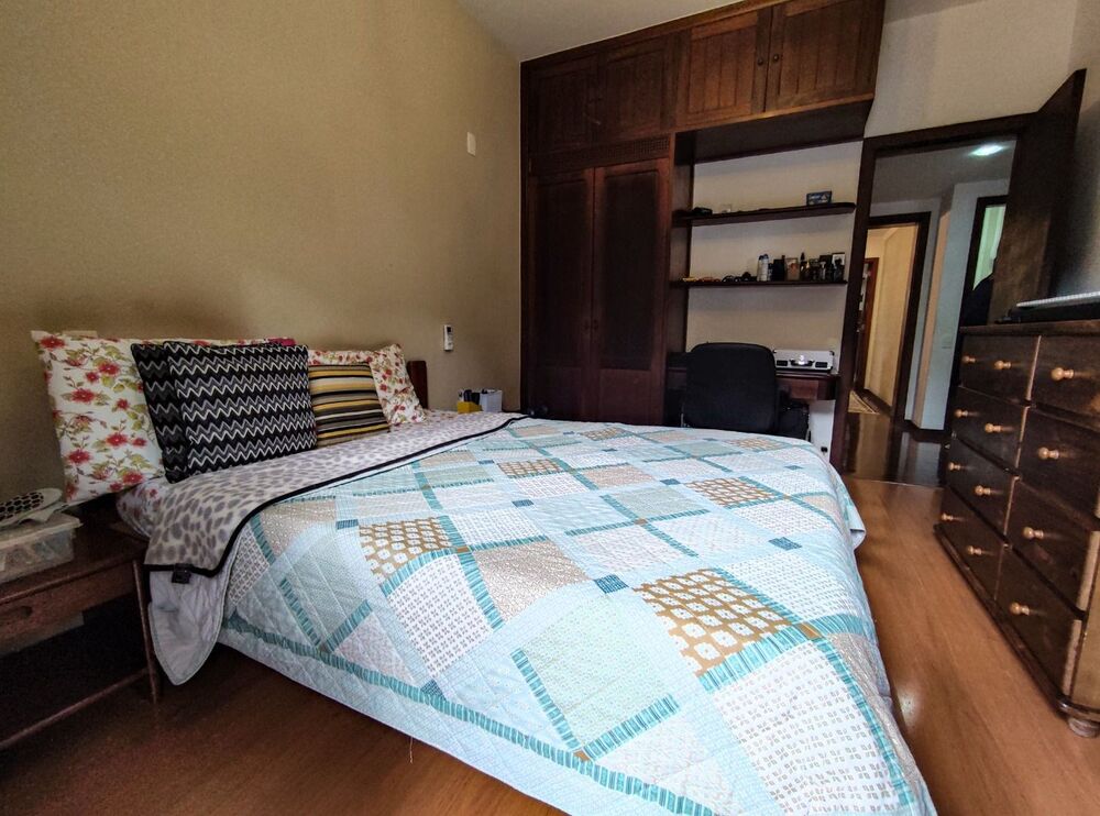 Cobertura à venda com 4 quartos, 300m² - Foto 6