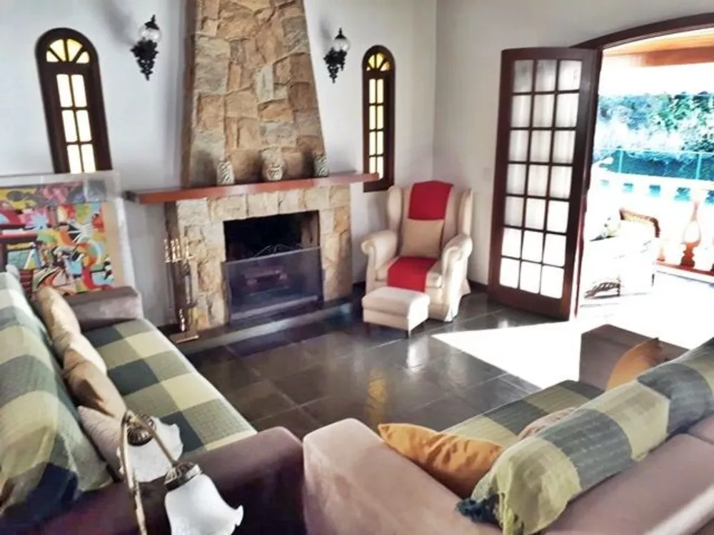 Casa, 4 quartos - Foto 1