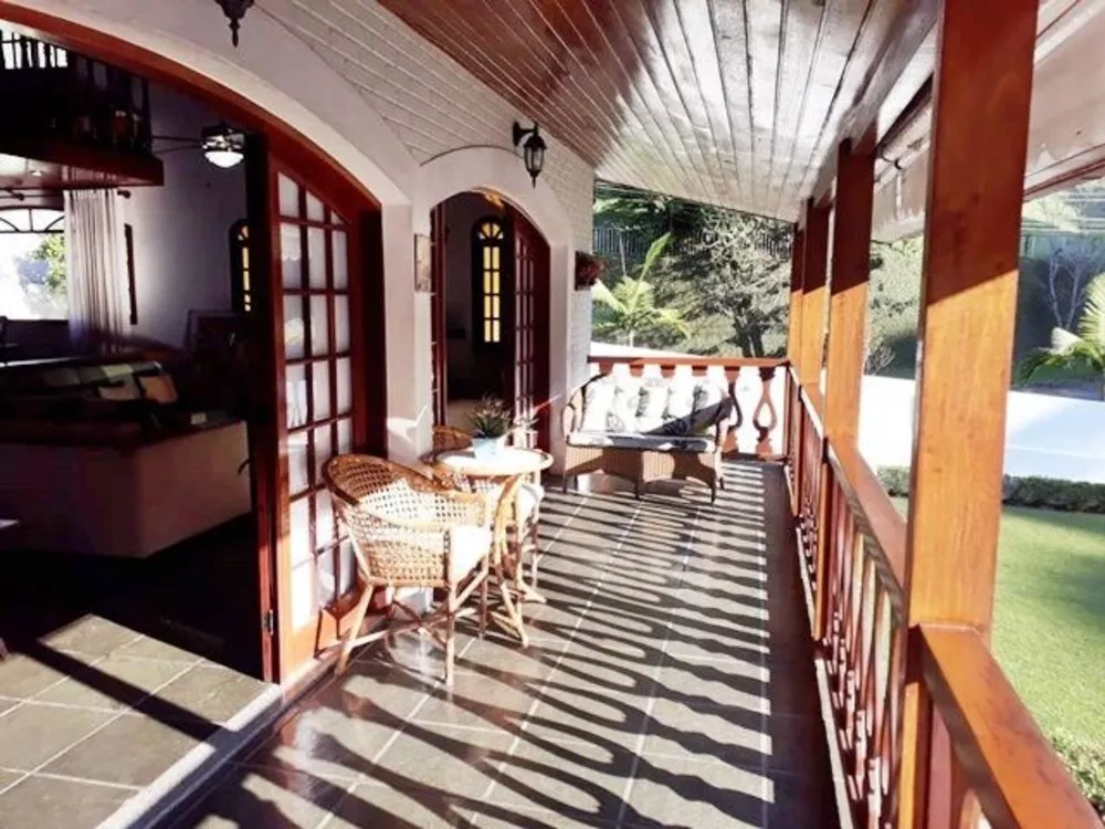 Casa à venda com 4 quartos, 1920m² - Foto 4