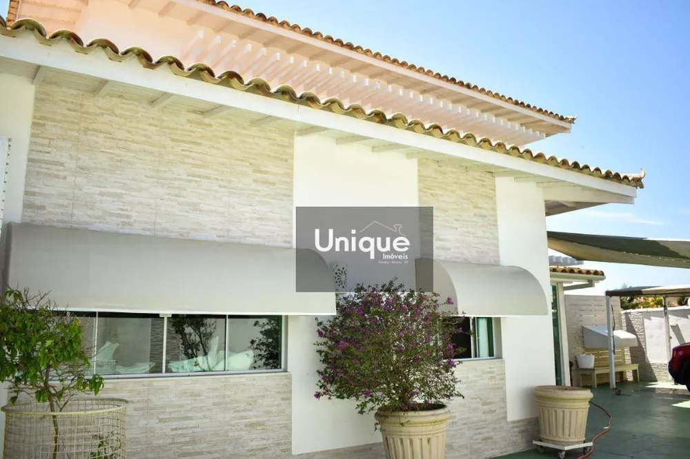 Casa, 5 quartos, 220 m² - Foto 21