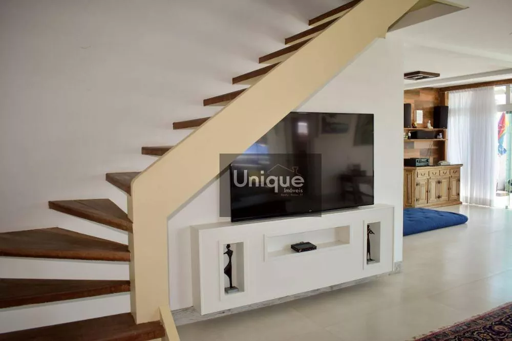 Casa, 5 quartos, 220 m² - Foto 12