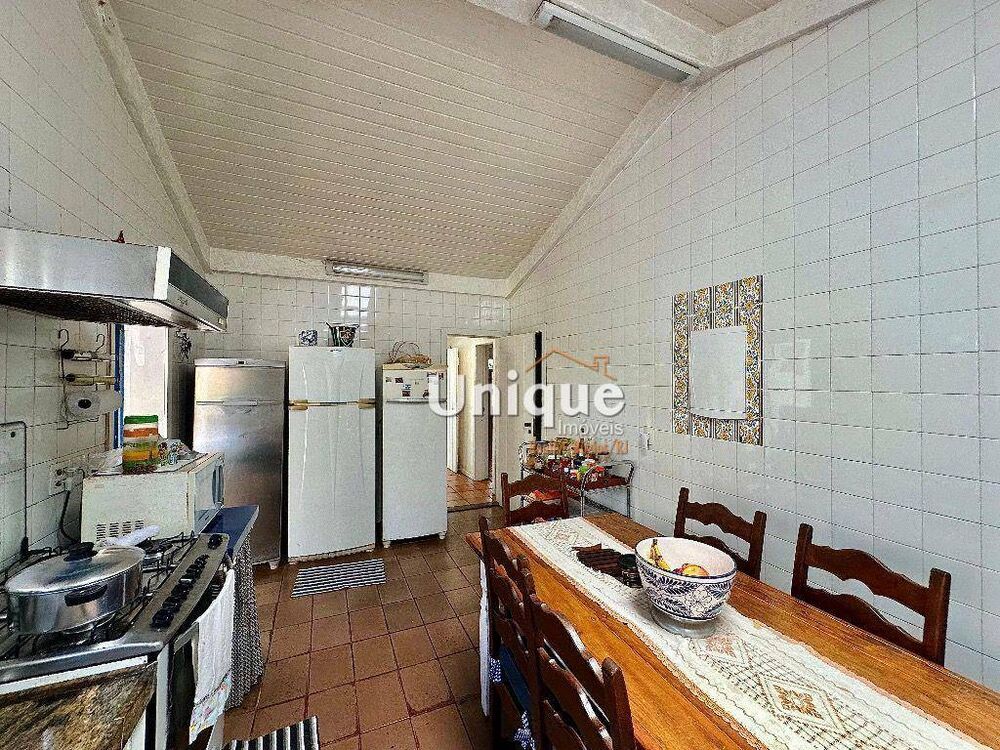 Casa à venda com 5 quartos, 370m² - Foto 8