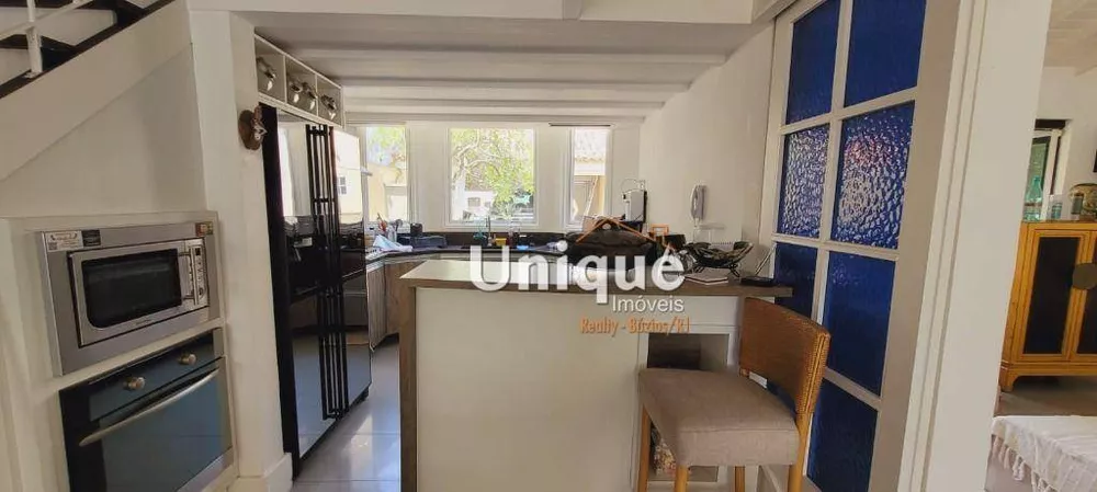 Casa, 6 quartos, 200 m² - Foto 19