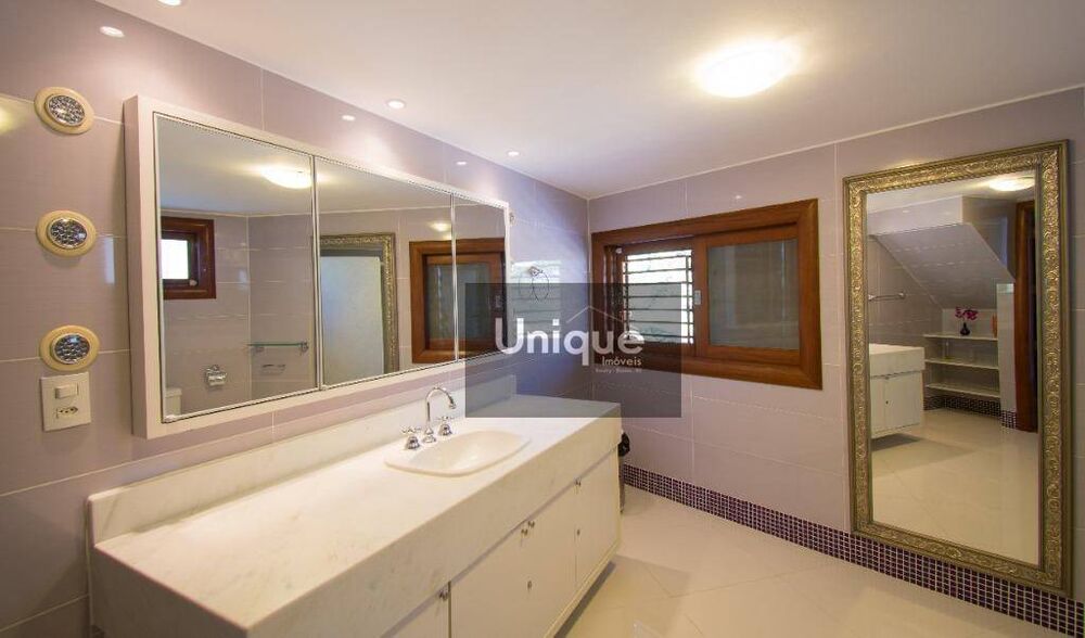 Casa à venda com 7 quartos, 706m² - Foto 2