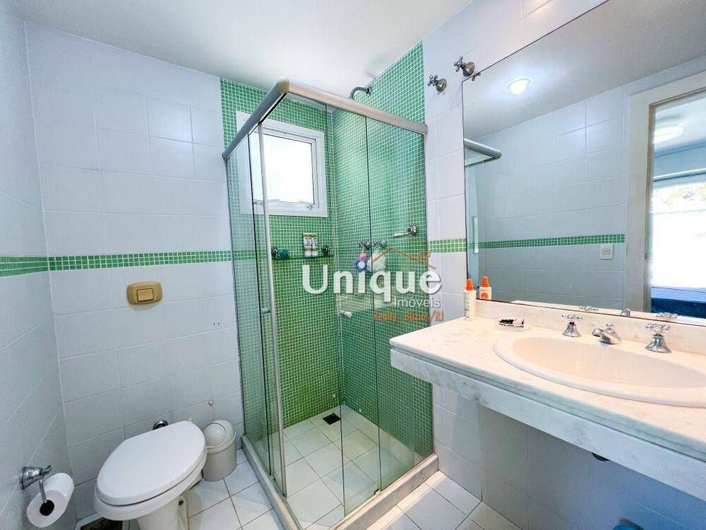 Casa de Condomínio para alugar com 4 quartos, 180m² - Foto 7