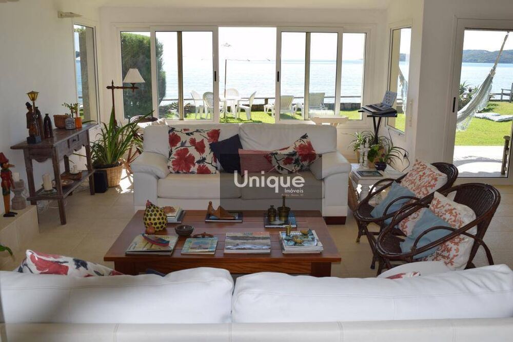 Casa de Condomínio à venda com 6 quartos, 500m² - Foto 1