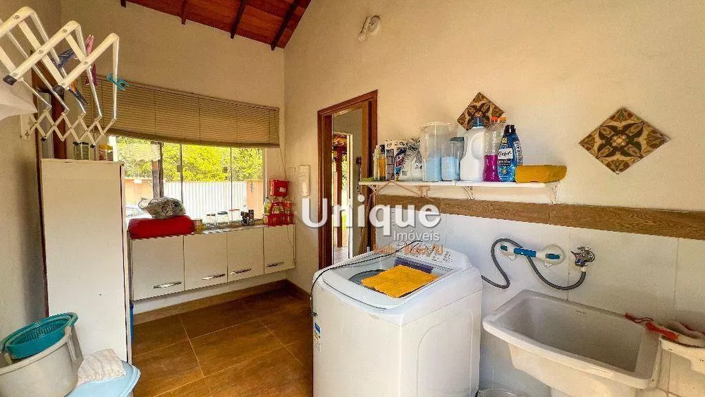 Casa, 4 quartos, 250 m² - Foto 4