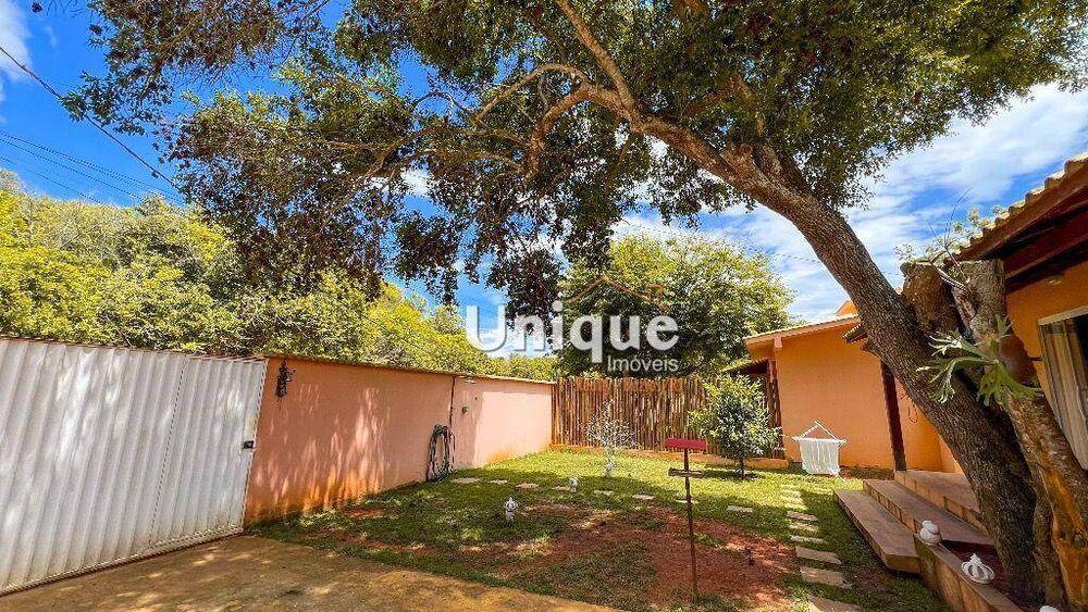 Casa, 4 quartos, 250 m² - Foto 3