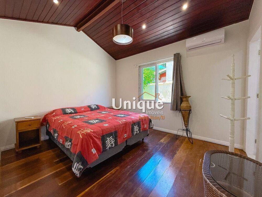 Casa, 4 quartos, 220 m² - Foto 14