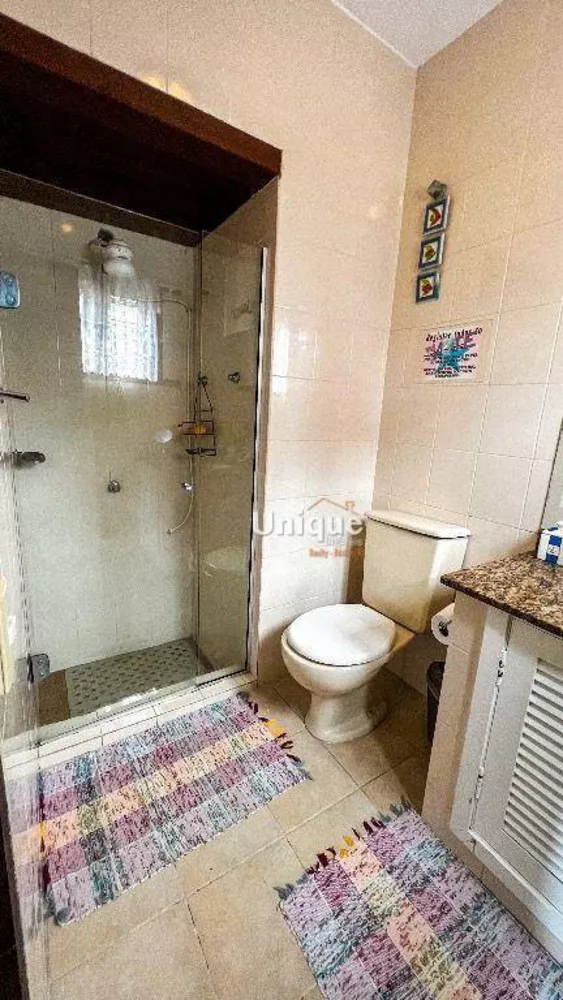 Casa à venda com 7 quartos, 300m² - Foto 6