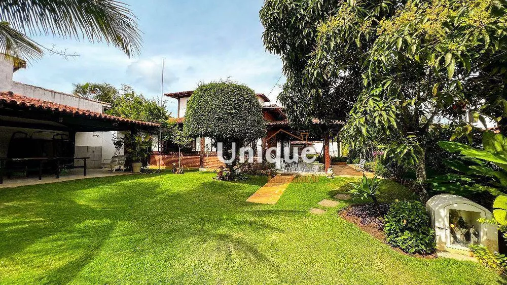 Casa, 7 quartos, 300 m² - Foto 23