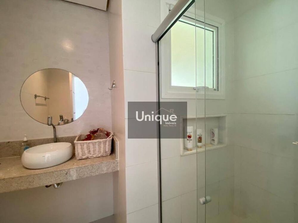 Casa, 5 quartos, 300 m² - Foto 18