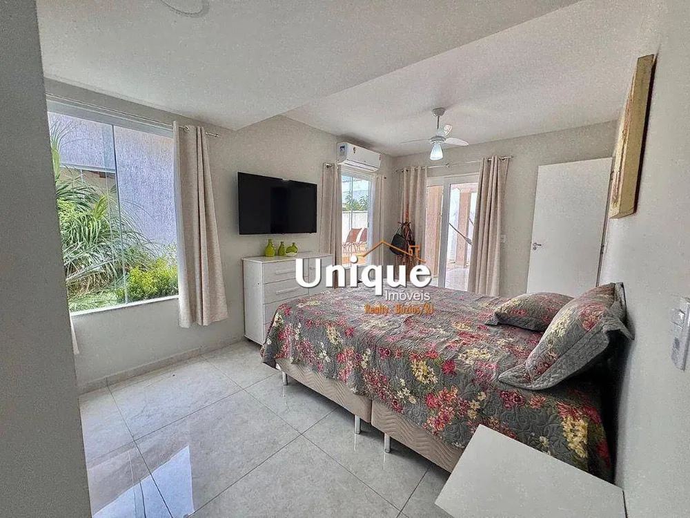 Casa, 4 quartos, 230 m² - Foto 12