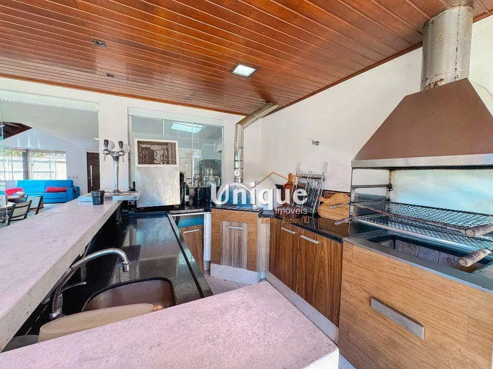 Casa, 5 quartos, 252 m² - Foto 21