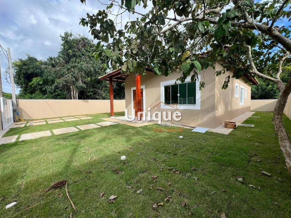 Casa de Condomínio à venda com 3 quartos, 138m² - Foto 2