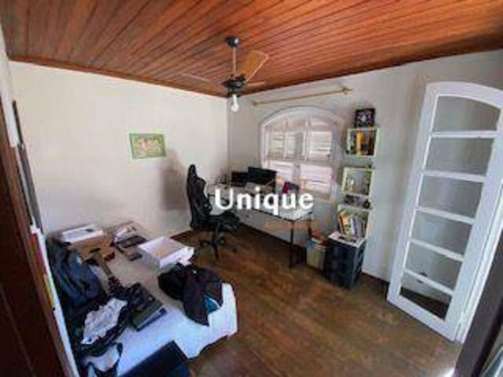 Casa, 6 quartos, 268 m² - Foto 2