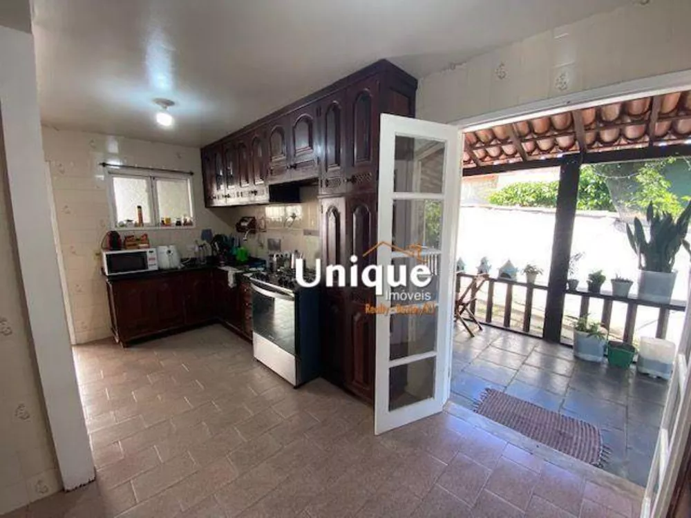 Casa, 6 quartos, 268 m² - Foto 26