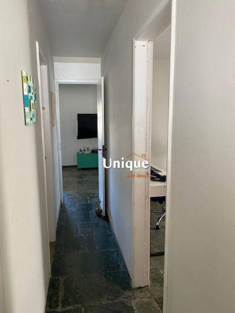 Casa, 6 quartos, 268 m² - Foto 3