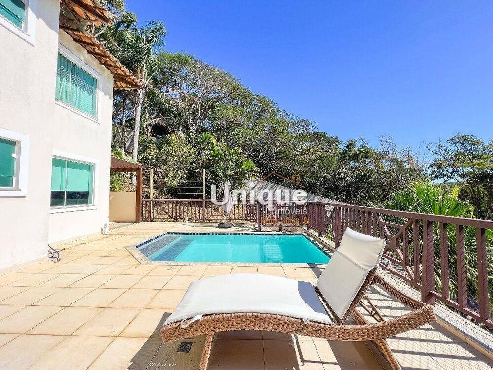 Casa de Condomínio à venda com 4 quartos, 250m² - Foto 4