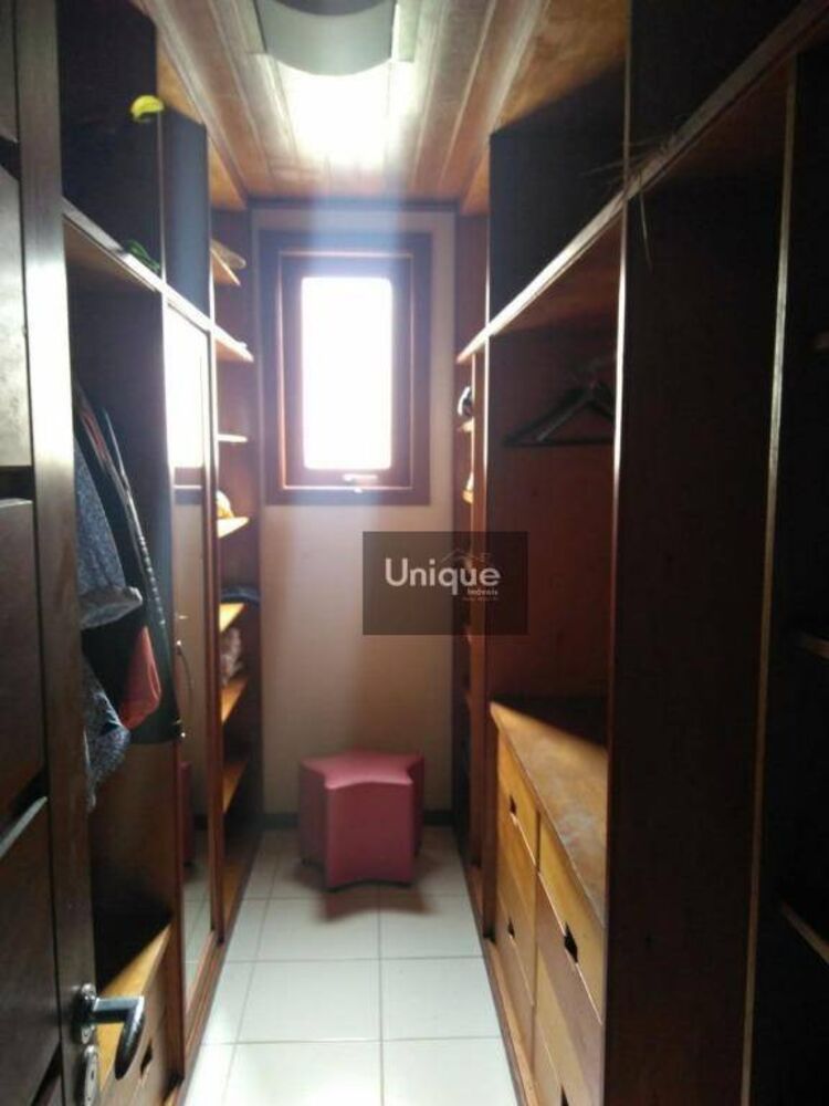 Casa, 4 quartos, 288 m² - Foto 3