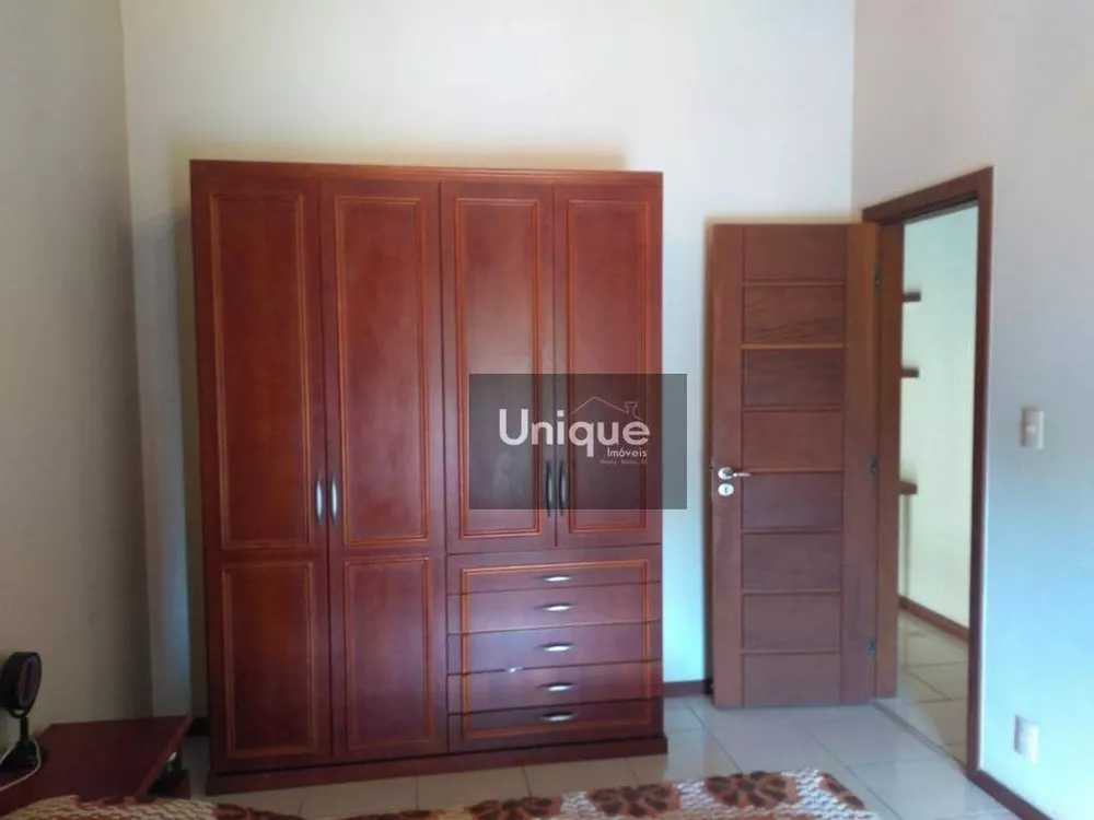 Casa, 4 quartos, 288 m² - Foto 29