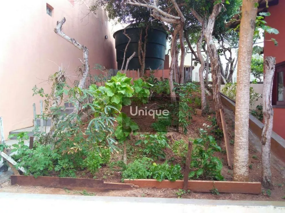 Casa, 4 quartos, 288 m² - Foto 38