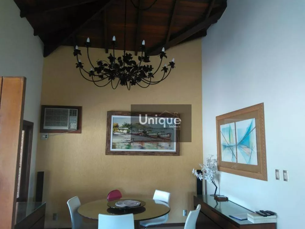 Casa, 4 quartos, 288 m² - Foto 8